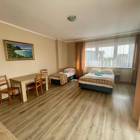 Daniela Ii - Chlapowo 홈스테이 *